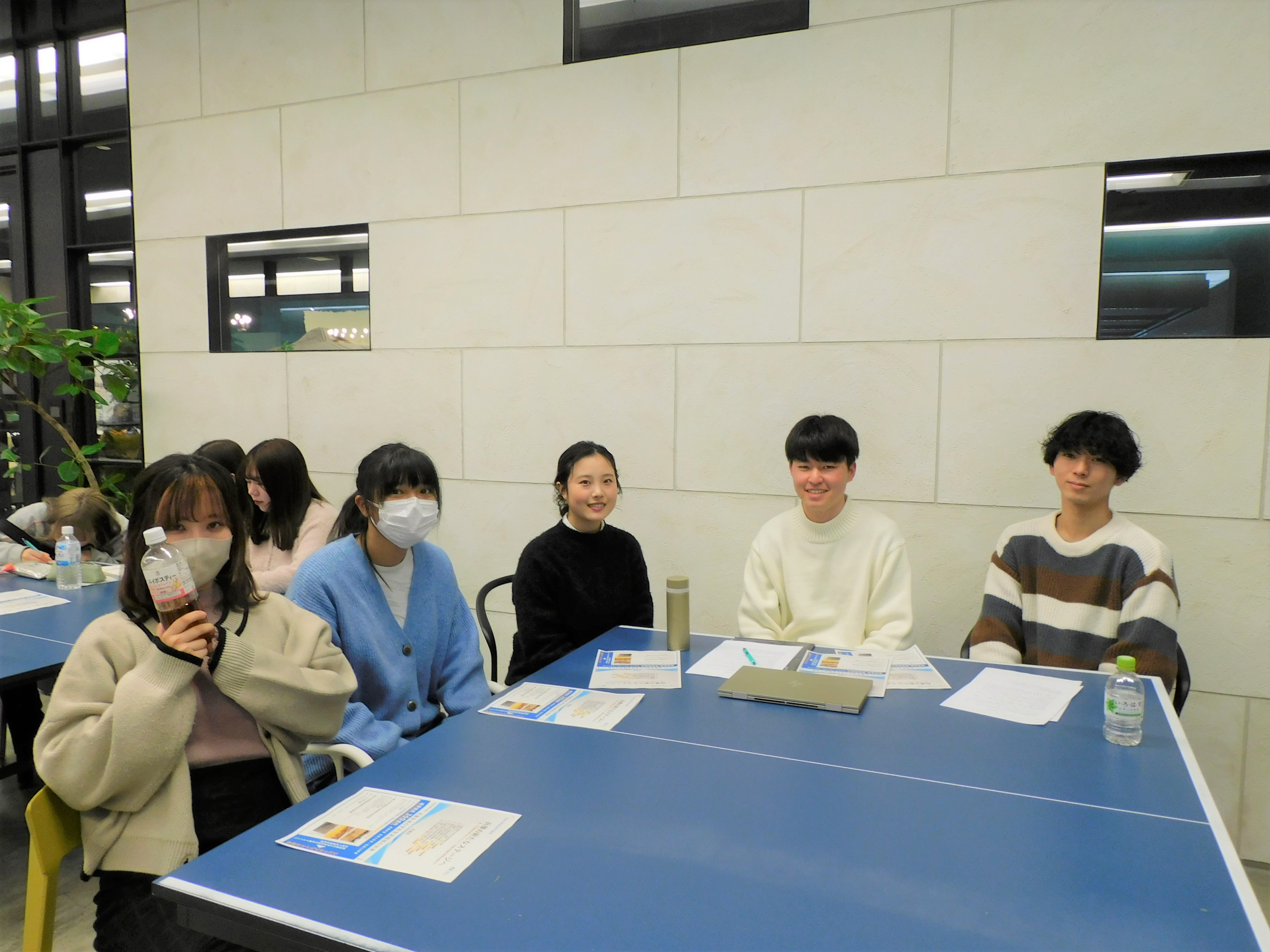 Members (right before the presentation)