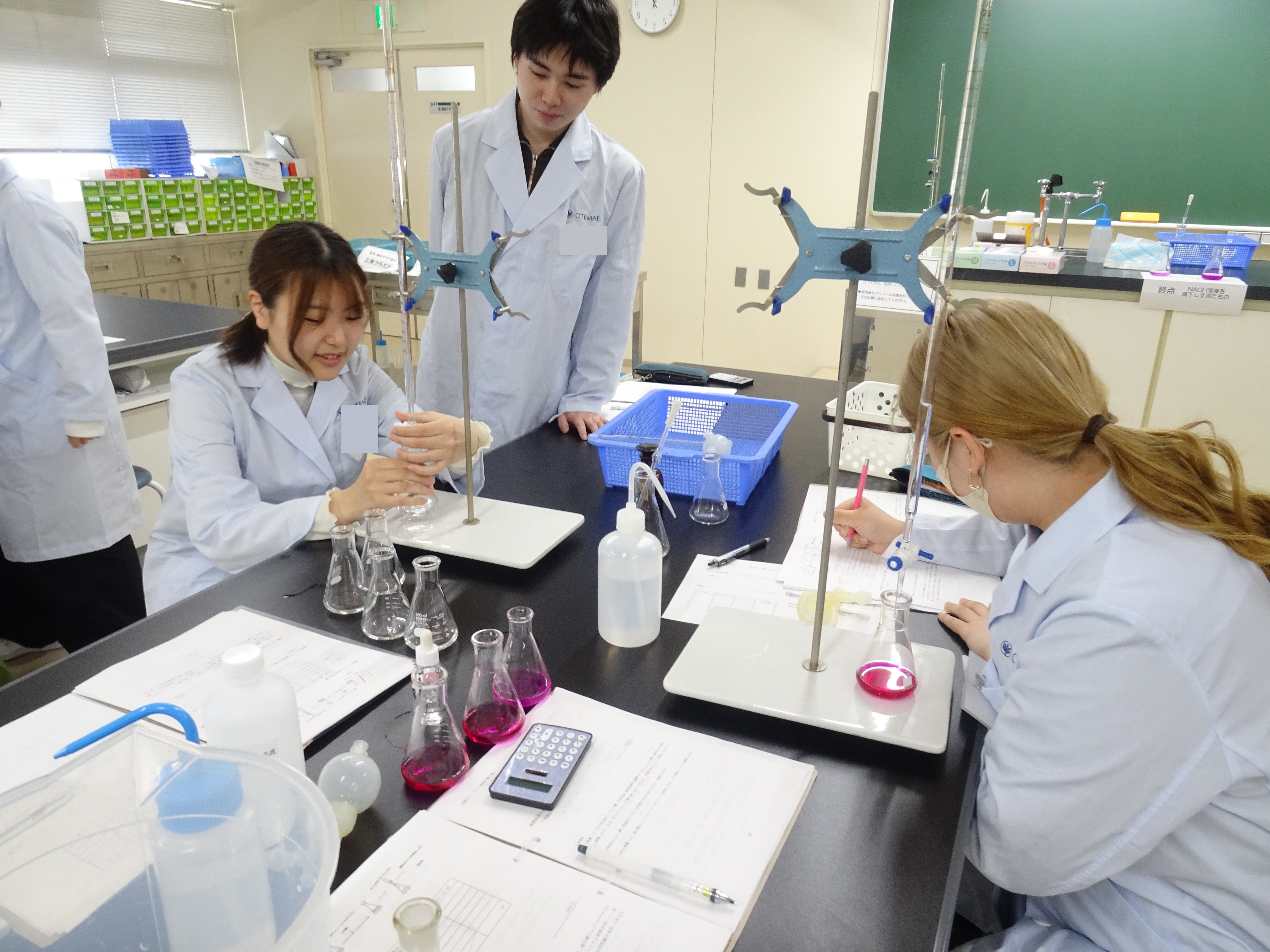 During the experiment, teachers and Research Associate will patrol the lab to ensure that the experiment is carried out safely.