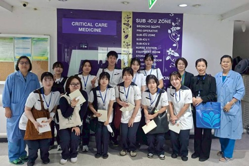 Visit to Chiang Mai University Hospital ICU