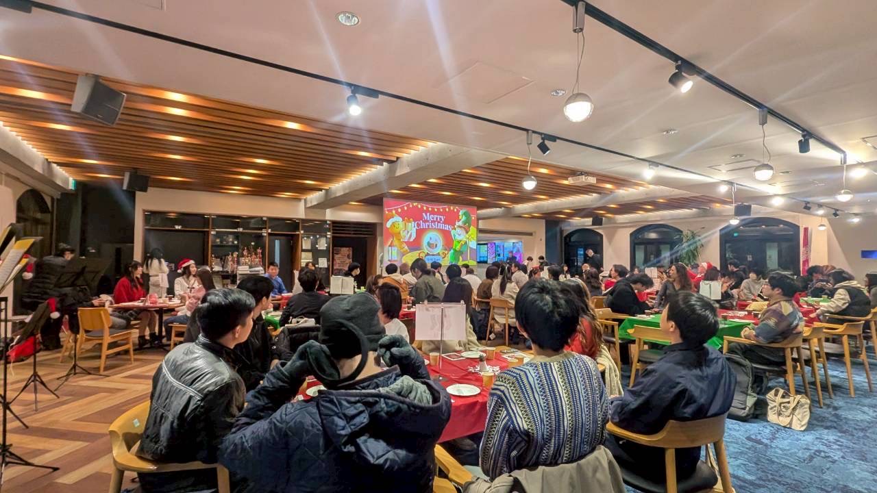 Scene from the venue 2