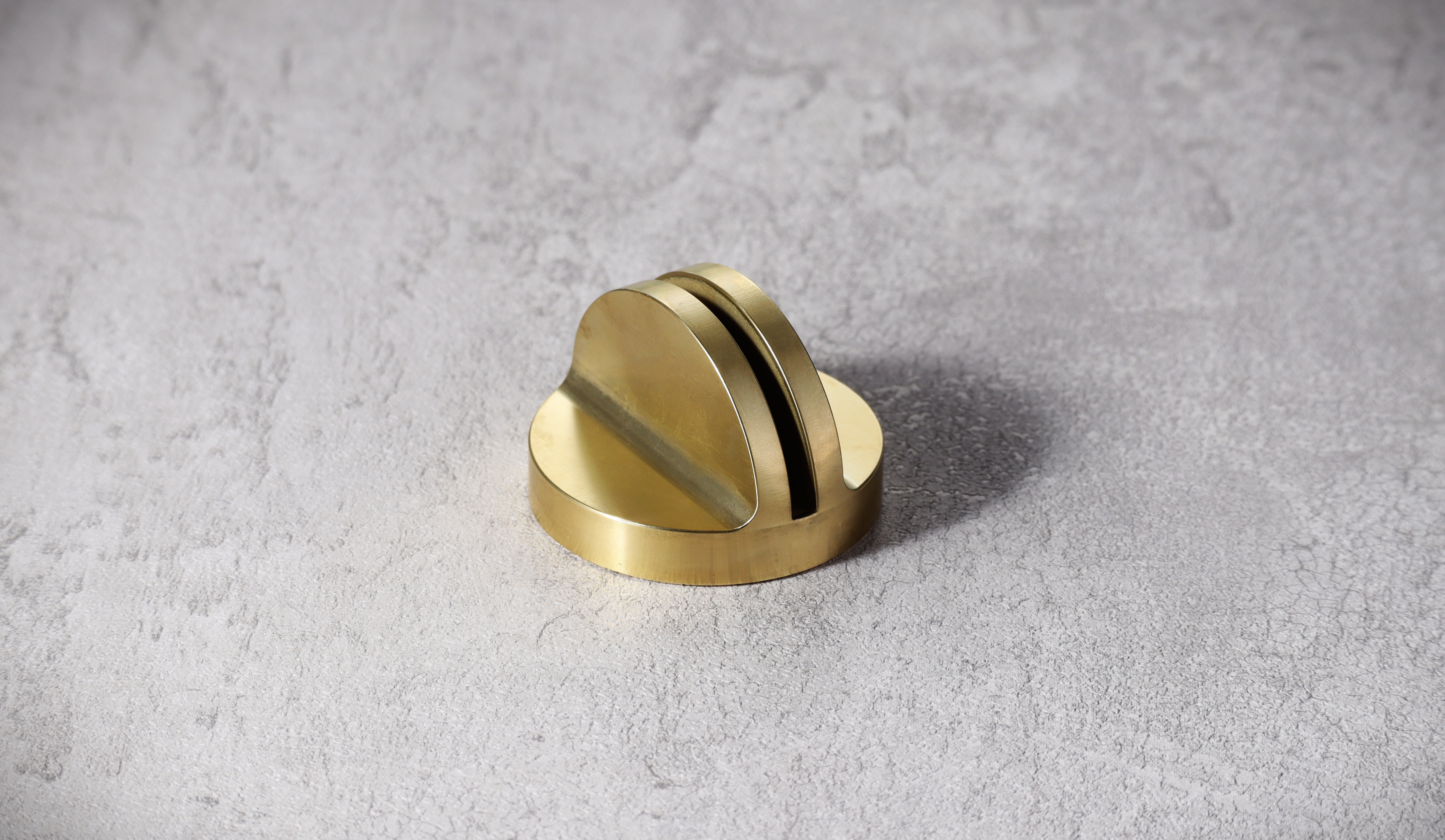 7-inch record adapter