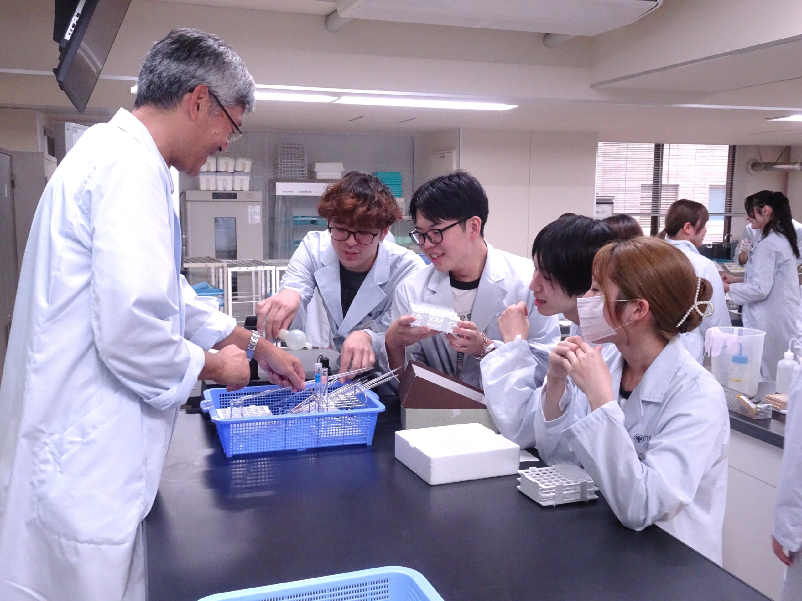 Working together as a group, students will check each step of the experiment before proceeding.